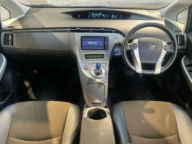 PRIUS-1