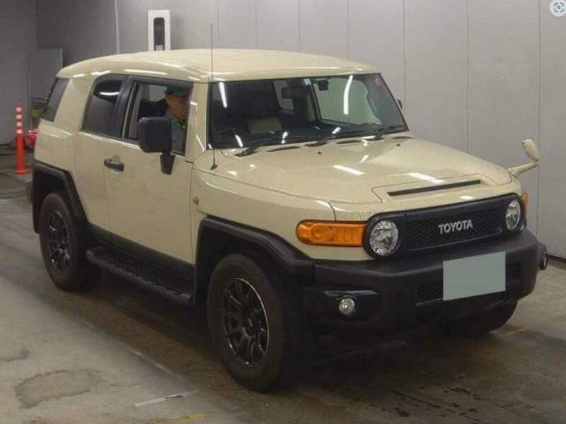 FJ CRUISER-1