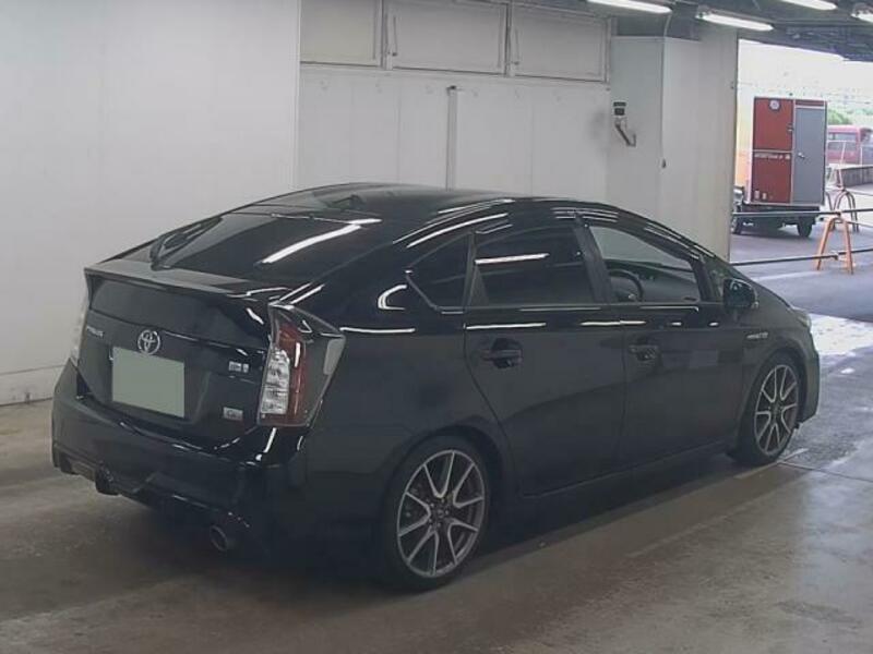 PRIUS-2