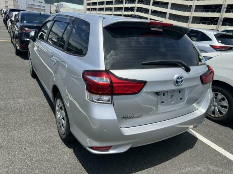 COROLLA FIELDER