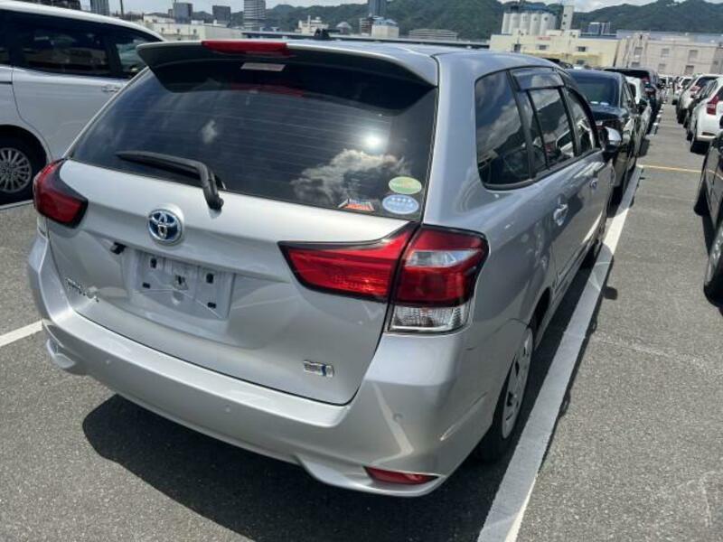 COROLLA FIELDER