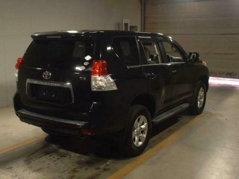 LAND CRUISER PRADO-1