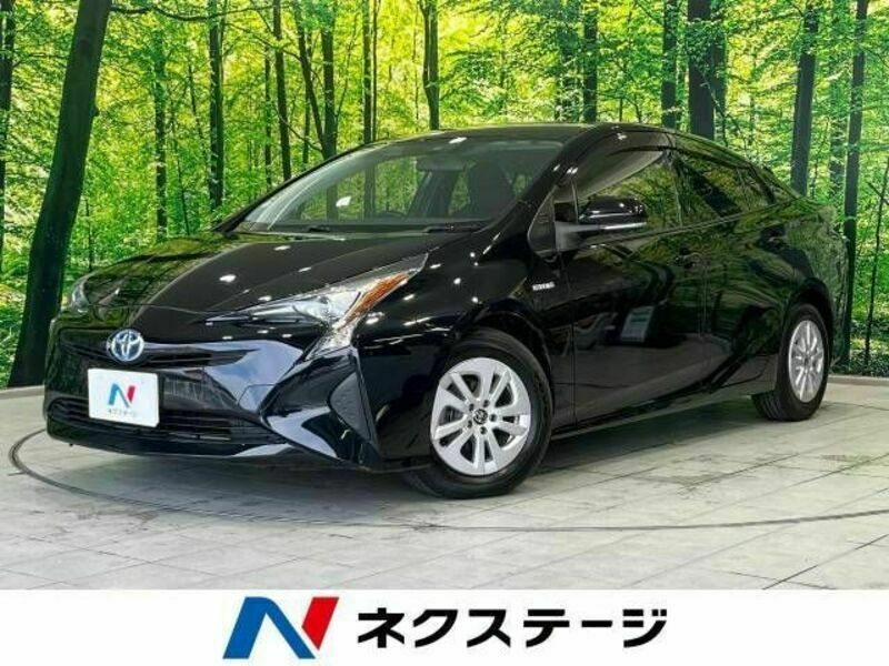 TOYOTA　PRIUS