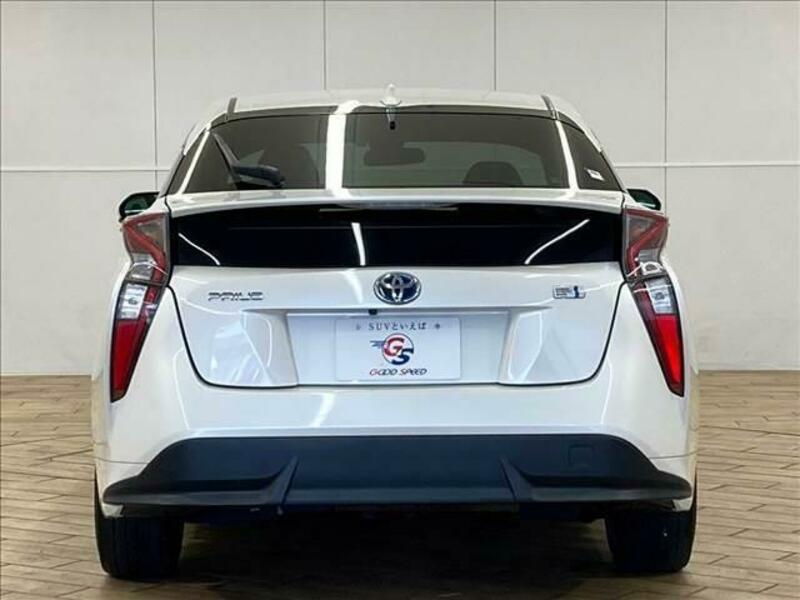 PRIUS-14