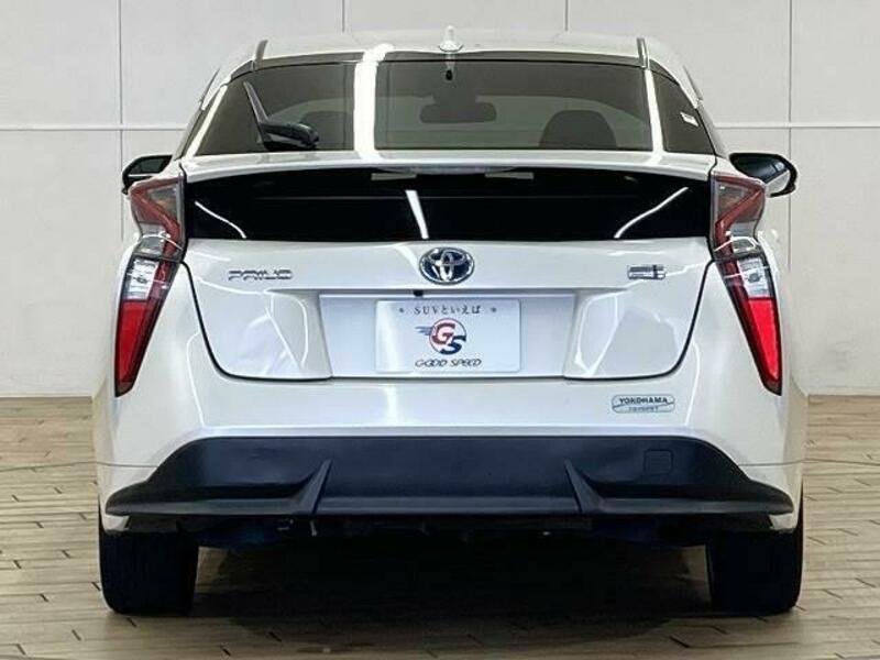 PRIUS-14