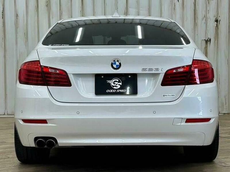 5 SERIES-12