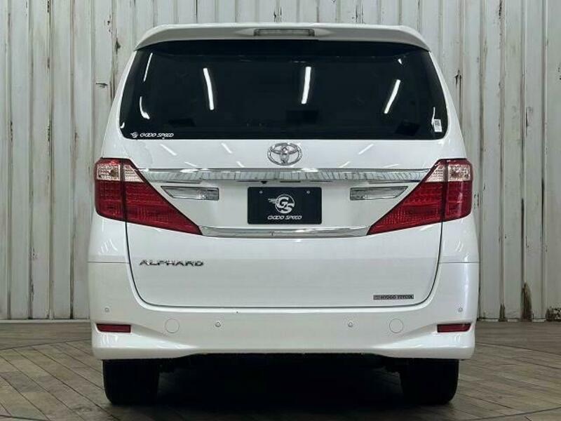 ALPHARD-12