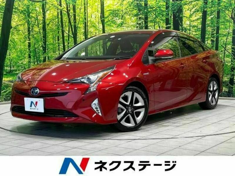 TOYOTA　PRIUS