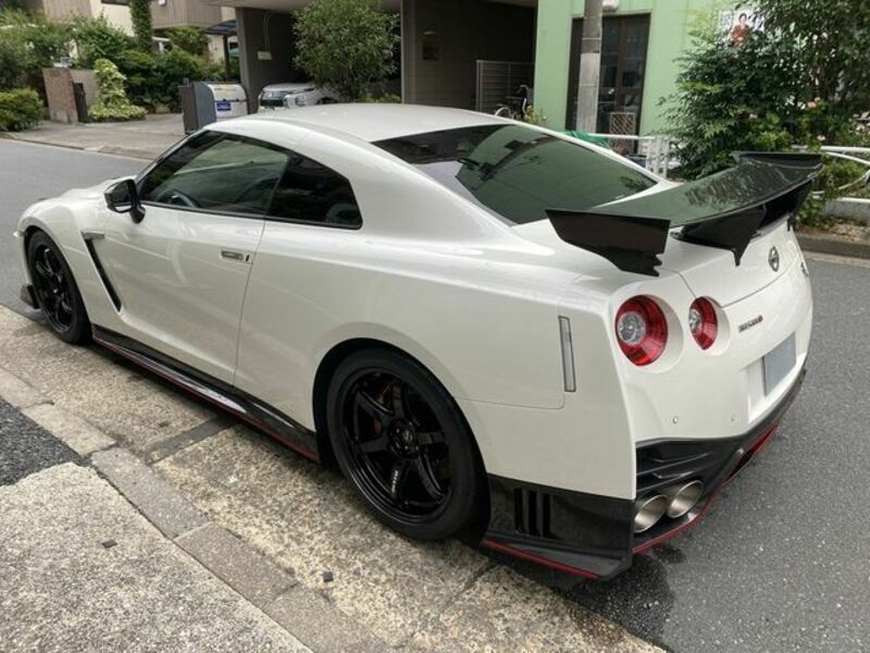 GT-R-2