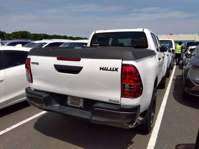 HILUX-3