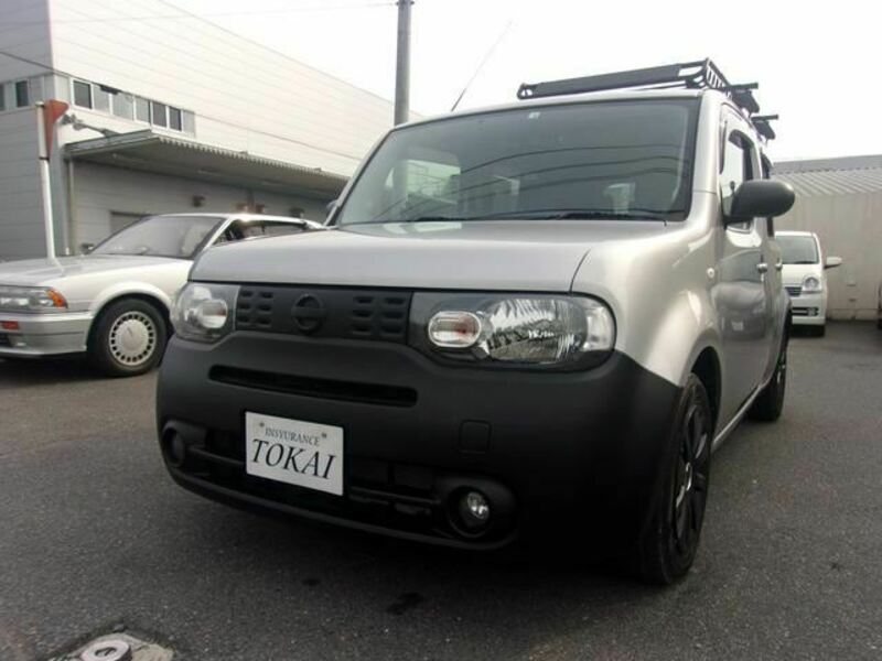 NISSAN　CUBE