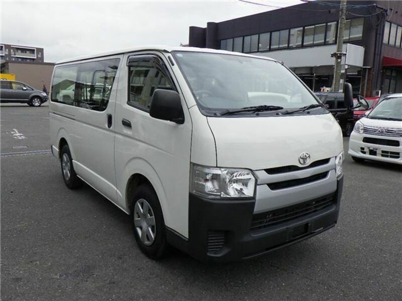 HIACE VAN-1