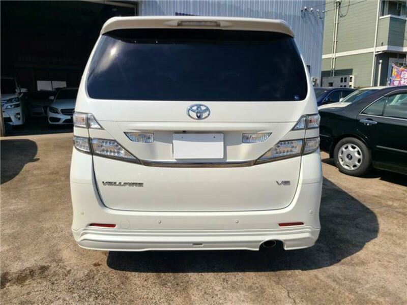 VELLFIRE-7