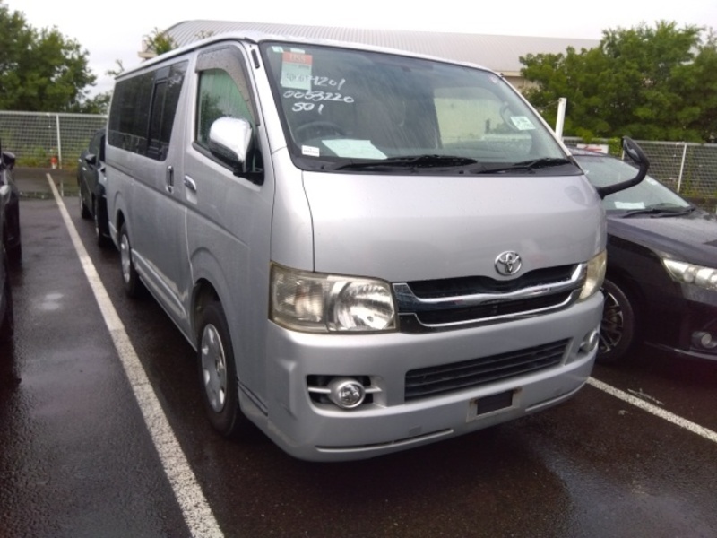 HIACE VAN-1