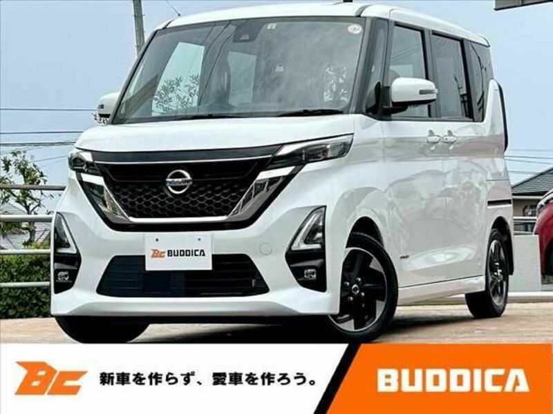 NISSAN　ROOX