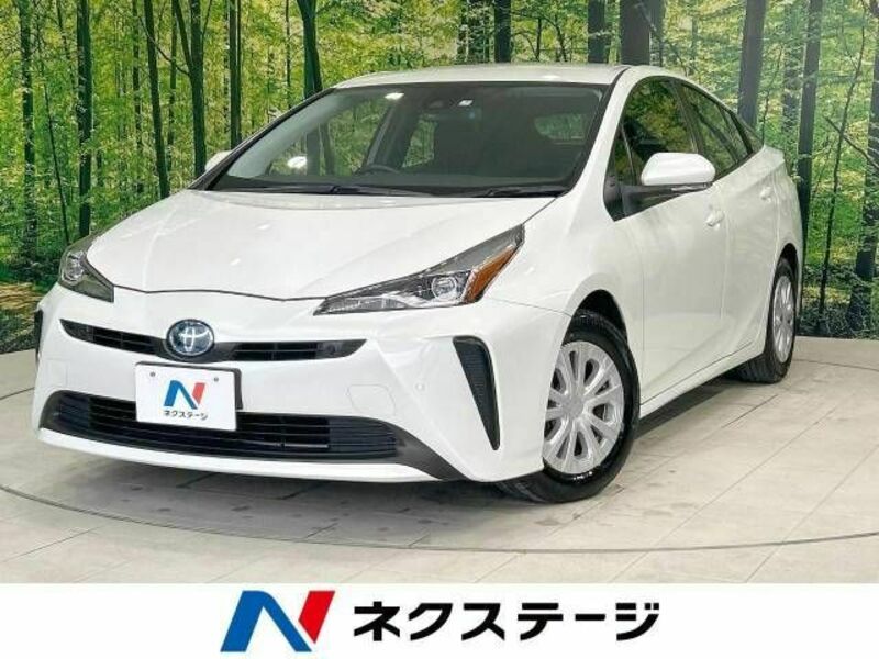 TOYOTA　PRIUS