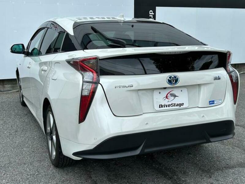 PRIUS-5