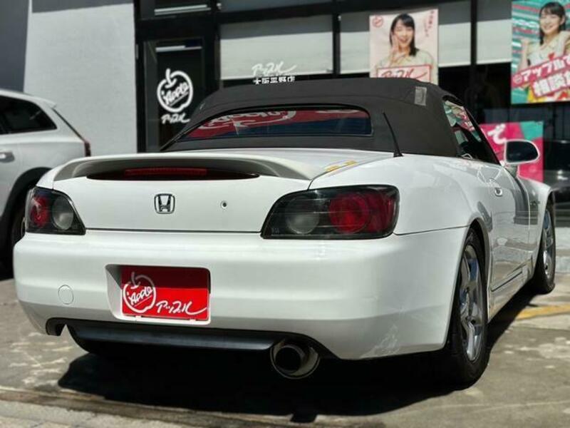 S2000-8