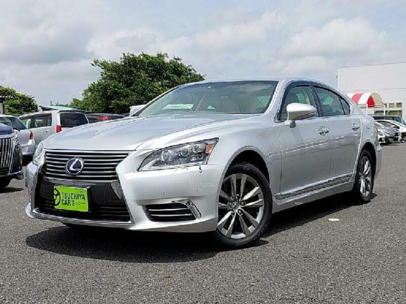 LEXUS　LS