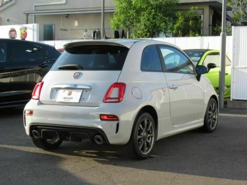 ABARTH 595-10