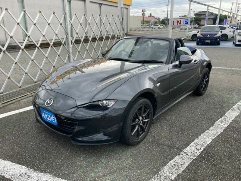 MAZDA　ROADSTER