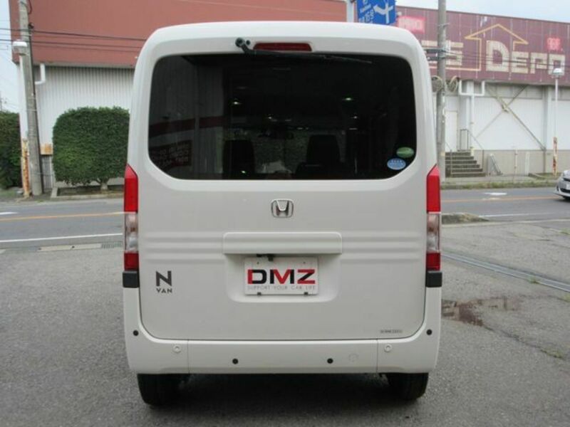 N-VAN-3