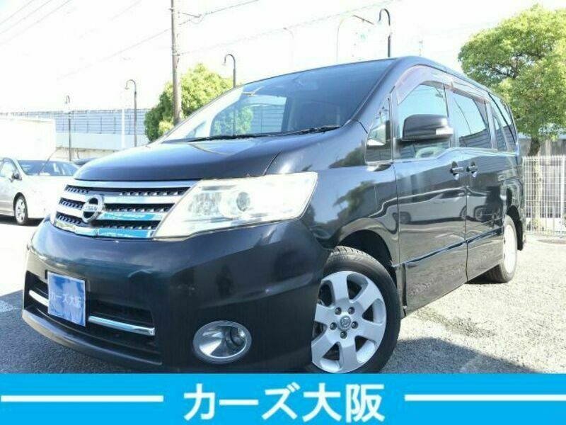 NISSAN　SERENA