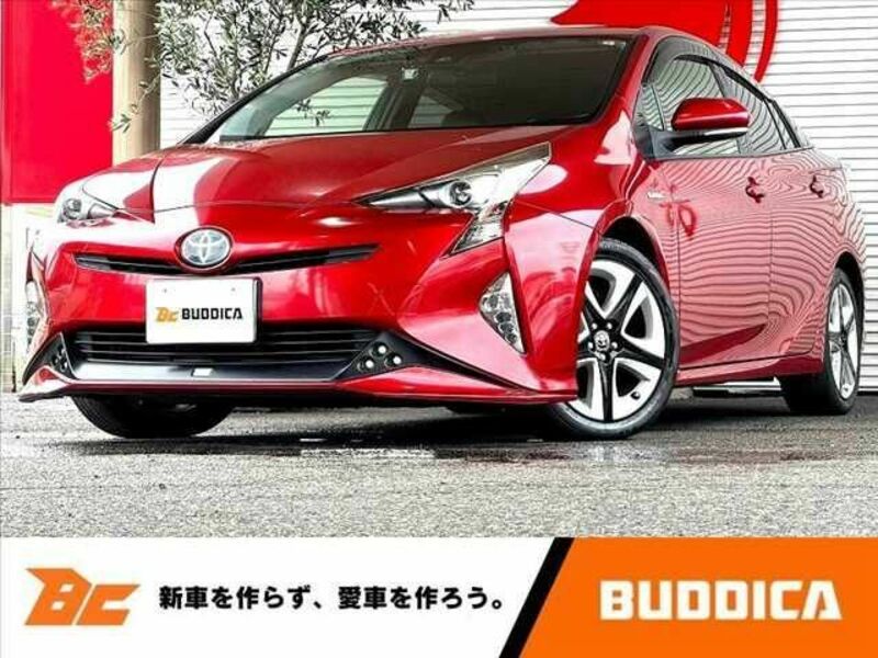 TOYOTA　PRIUS