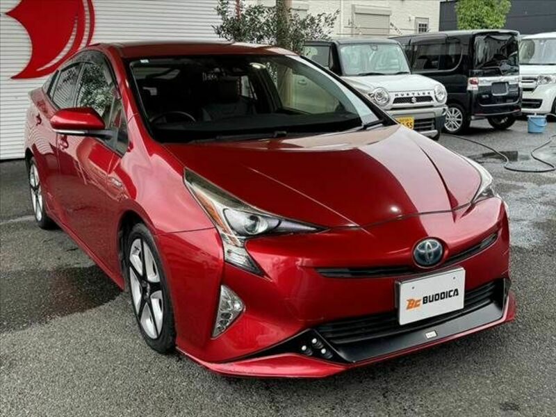 PRIUS-8