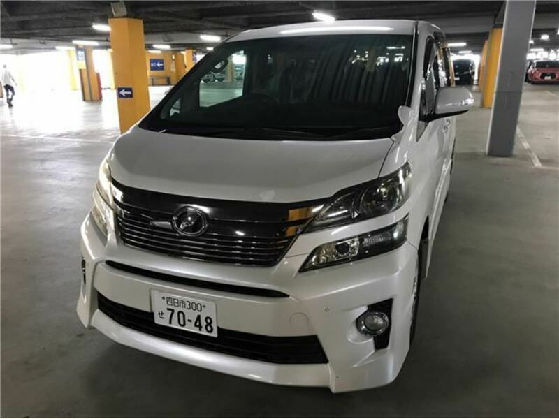 VELLFIRE-1