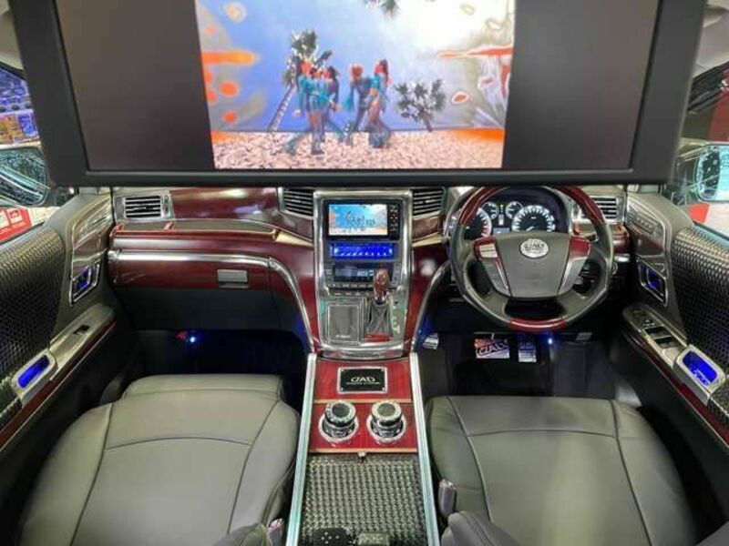 VELLFIRE-3