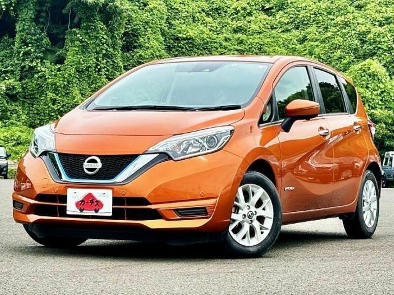 NISSAN　NOTE