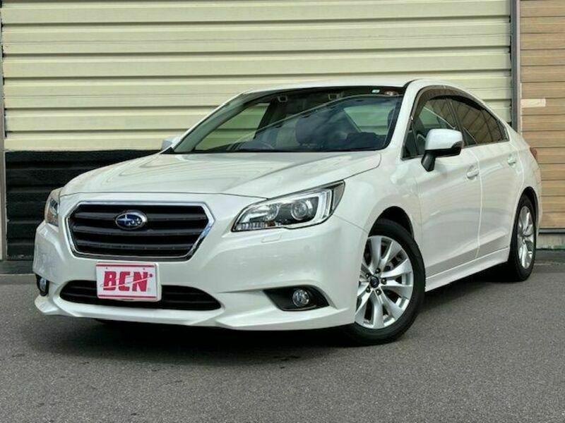 SUBARU　LEGACY B4