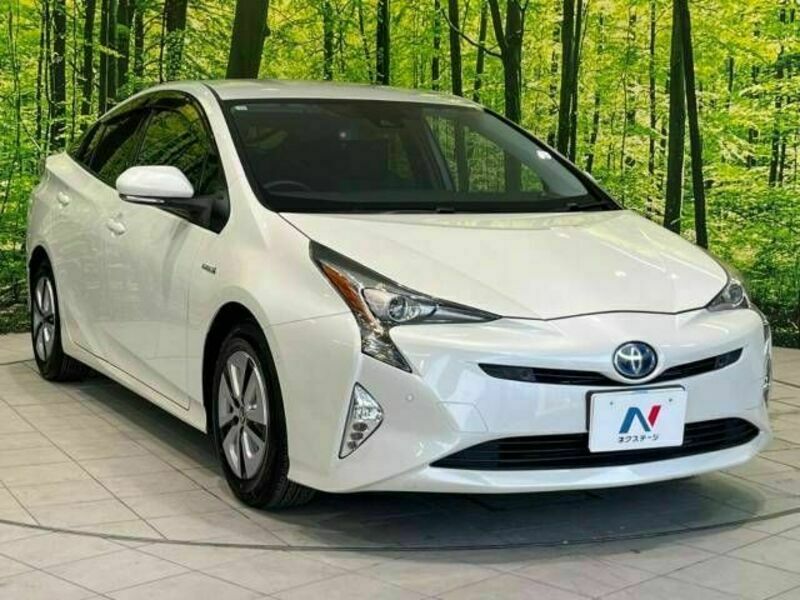 PRIUS-16