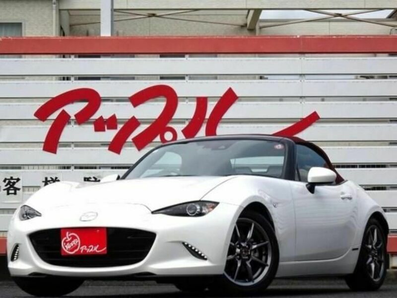 MAZDA　ROADSTER