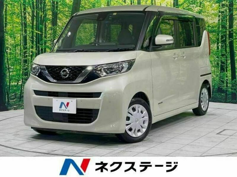 NISSAN　ROOX