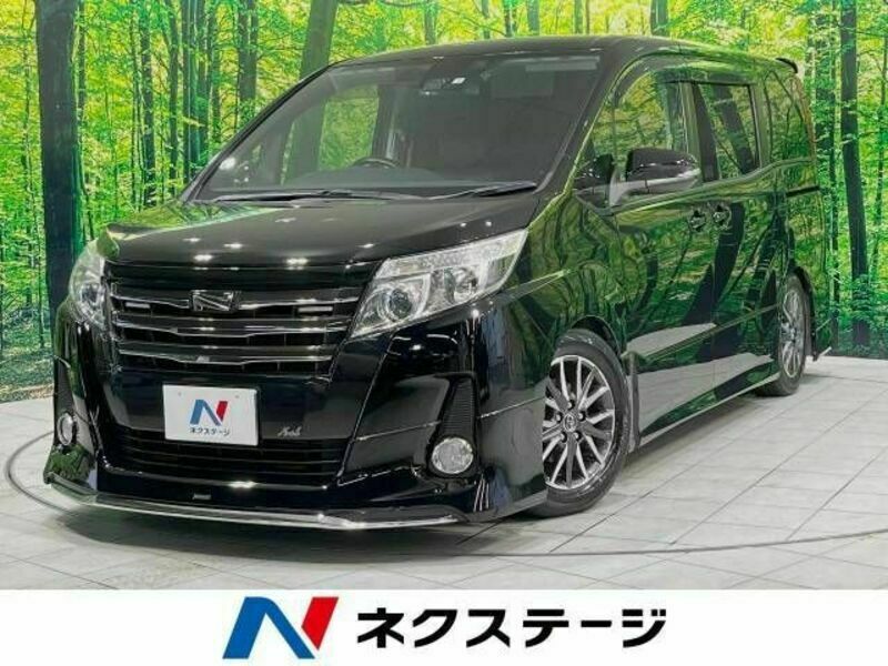 TOYOTA　NOAH