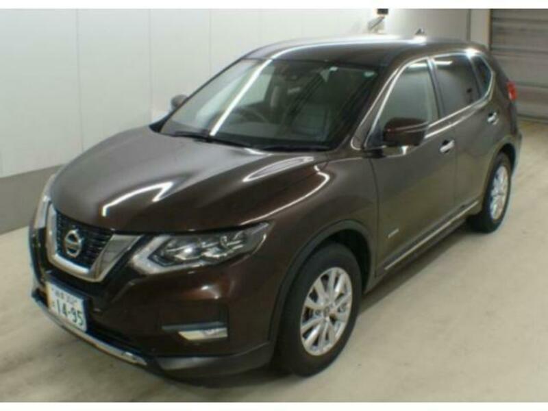 NISSAN　X-TRAIL