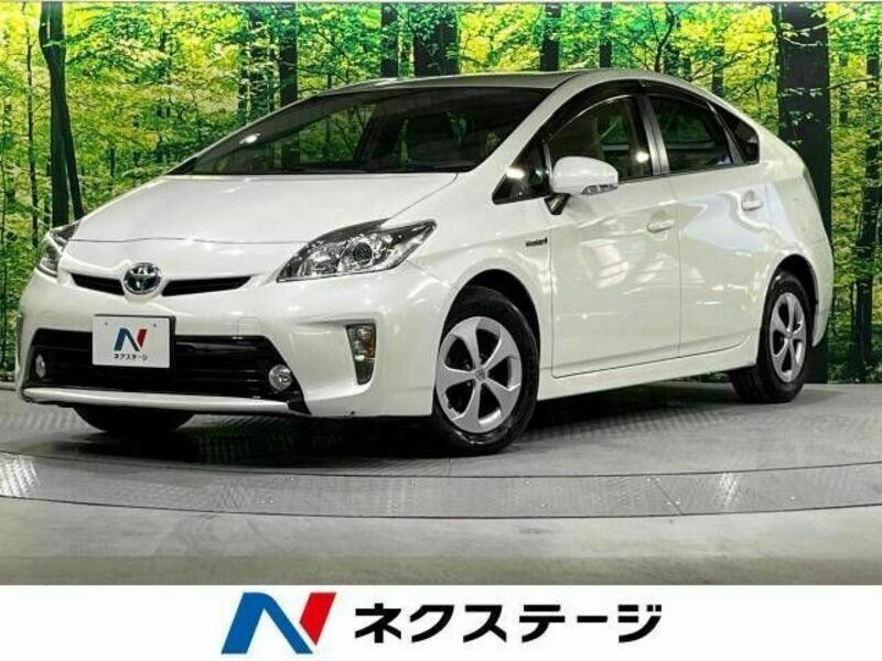 TOYOTA　PRIUS