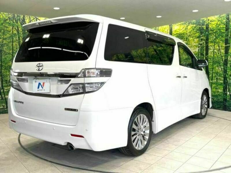 VELLFIRE-17