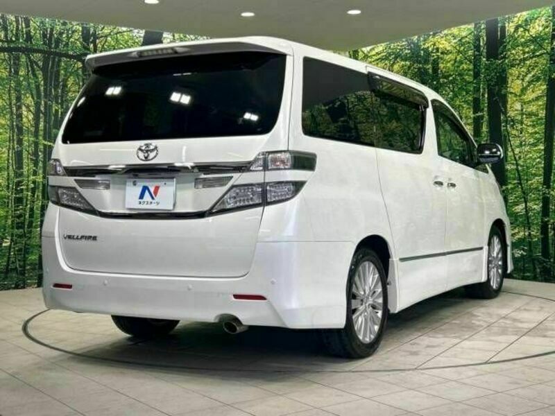 VELLFIRE-18