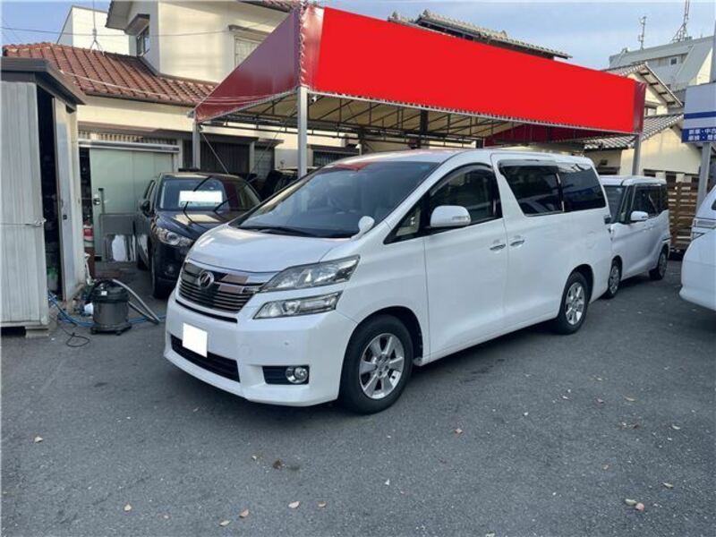 TOYOTA　VELLFIRE