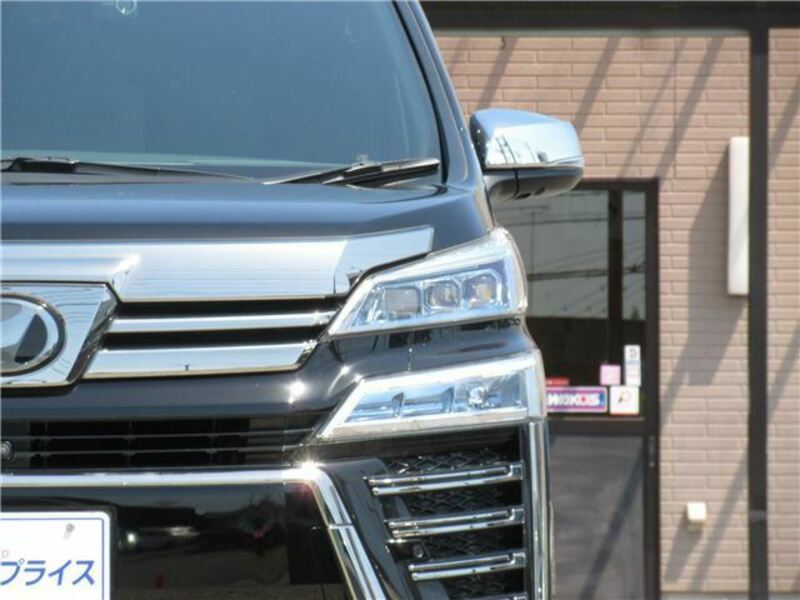 VELLFIRE-9