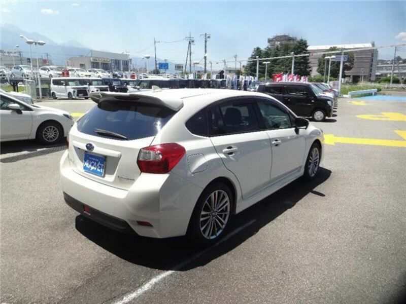 IMPREZA-1