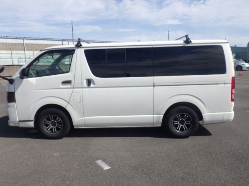 HIACE VAN-3