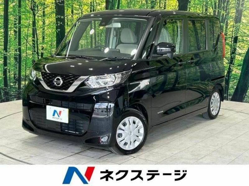 NISSAN　ROOX