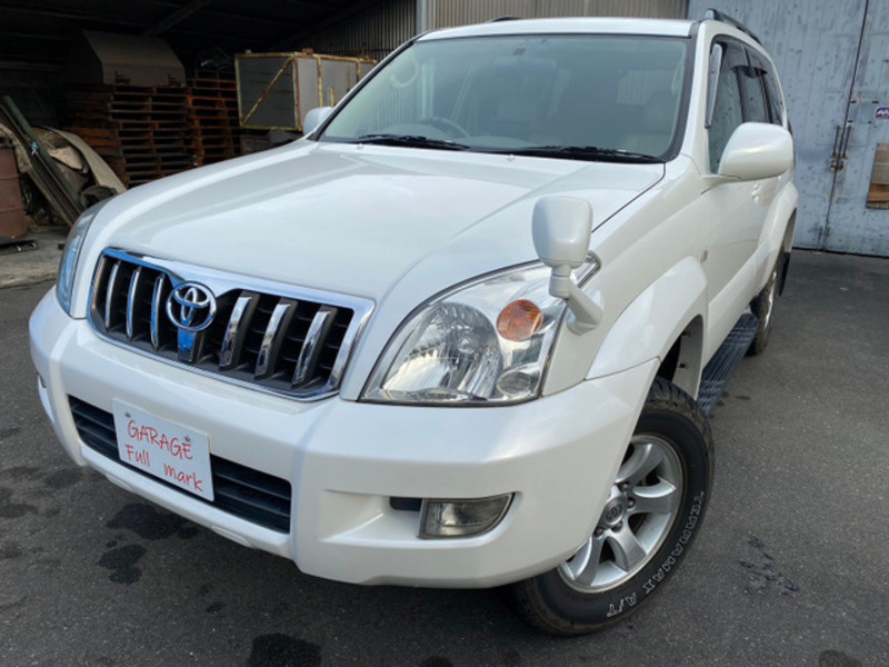 TOYOTA　LAND CRUISER PRADO