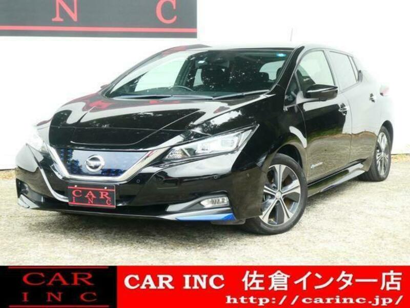 NISSAN　LEAF