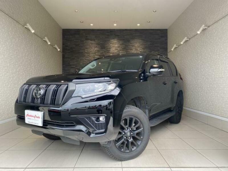 TOYOTA　LAND CRUISER PRADO