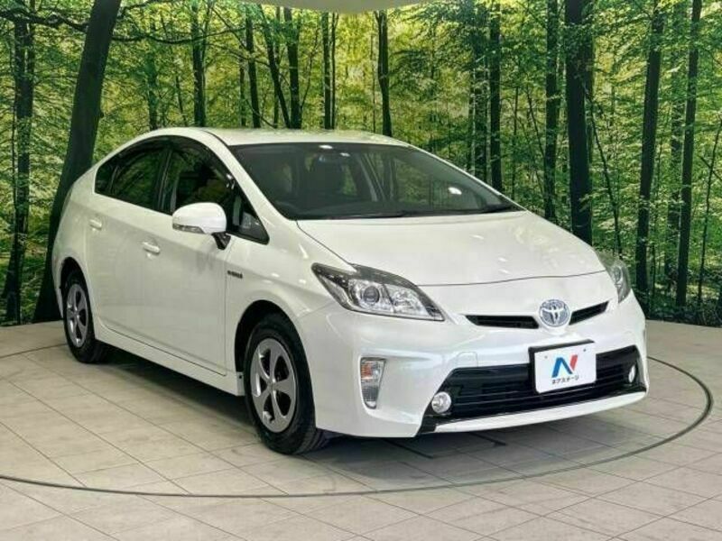 PRIUS-16